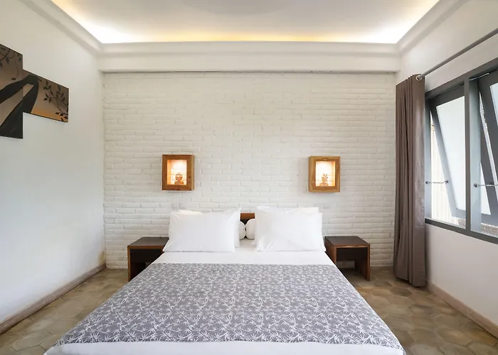Casa Hotel
